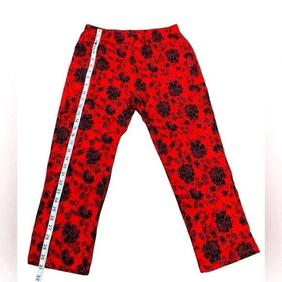 Charmour, Floral Red & Black Pajama Set - Cozy Comfort, Small 🌙 - Picture 10 of 11
